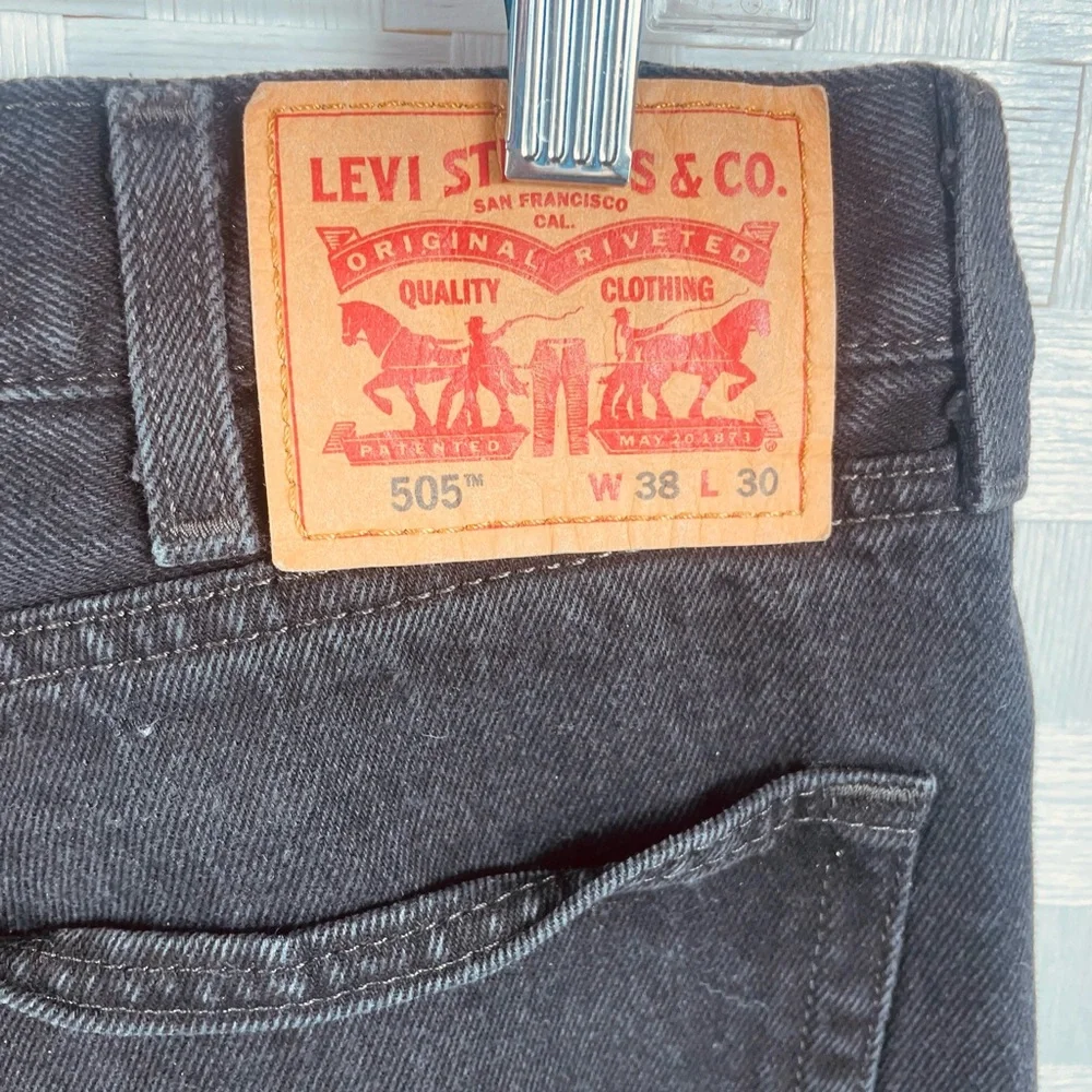Levi's Men's Relaxed Fit Black Jeans‎